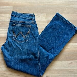 Wrangler mid rise Q Baby Jean size 5/6x30